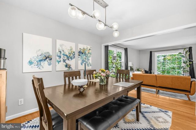 1 HOOKER PL, Fredericksburg, VA 22401