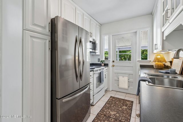 4525 WATER OAK Lane, Jacksonville, FL 32210