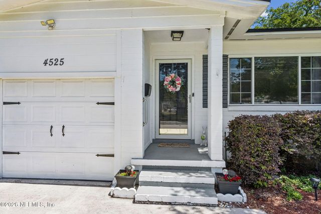 4525 WATER OAK Lane, Jacksonville, FL 32210