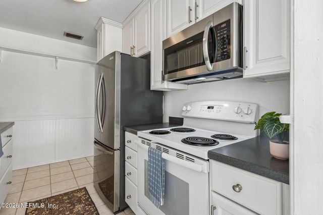 4525 WATER OAK Lane, Jacksonville, FL 32210