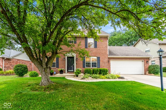 7816 Rock Rose Court, Indianapolis, IN 46237
