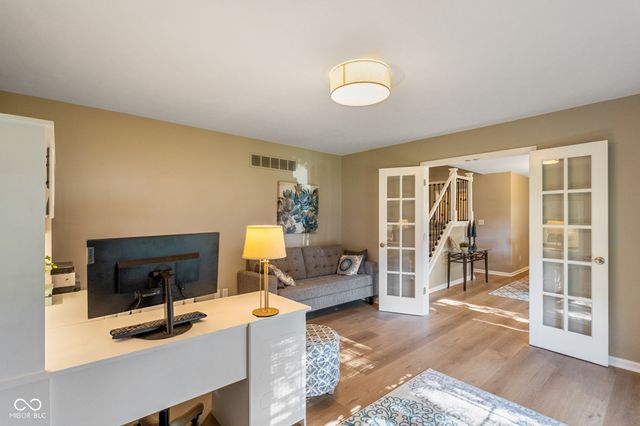 7816 Rock Rose Court, Indianapolis, IN 46237