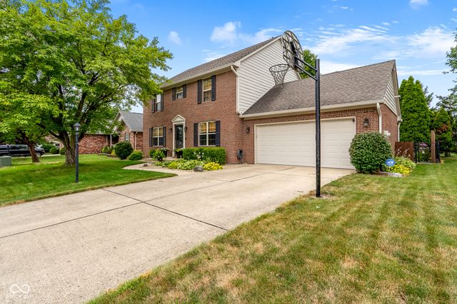 7816 Rock Rose Court, Indianapolis, IN 46237