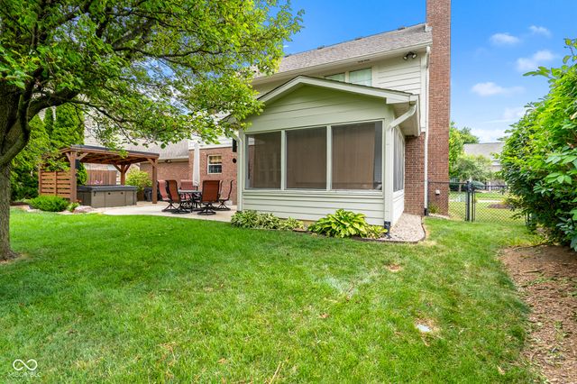 7816 Rock Rose Court, Indianapolis, IN 46237