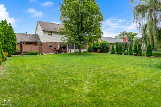 7816 Rock Rose Court, Indianapolis, IN 46237