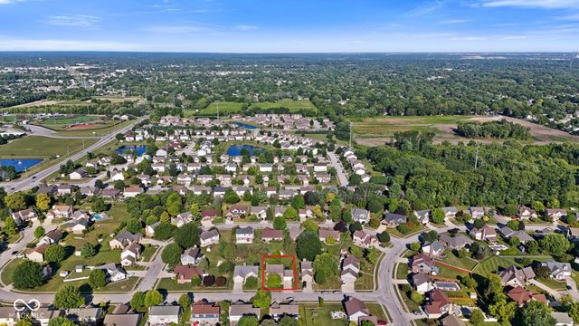 7816 Rock Rose Court, Indianapolis, IN 46237