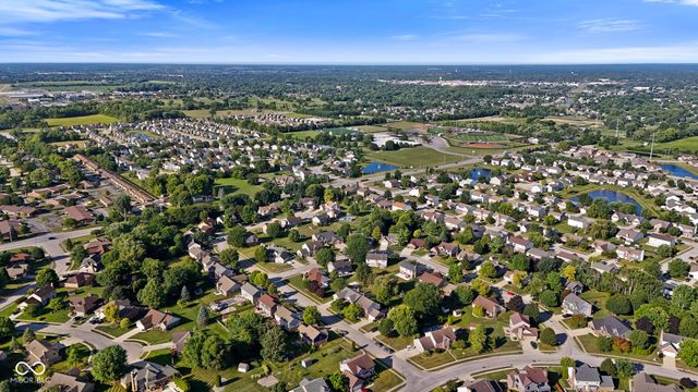 7816 Rock Rose Court, Indianapolis, IN 46237