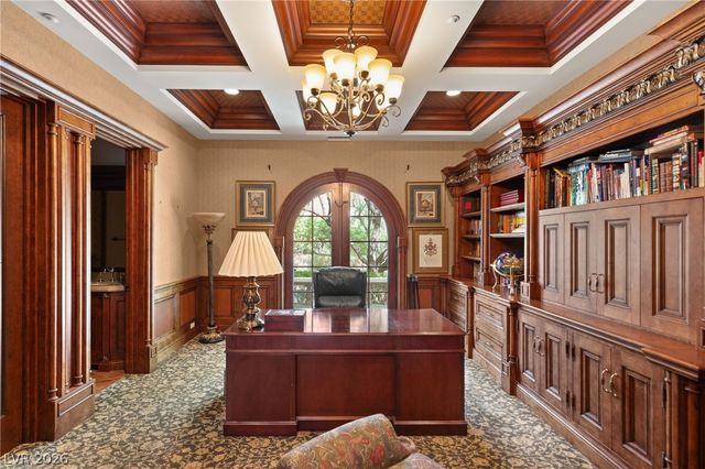 47 Club Vista Drive, Henderson, NV 89052