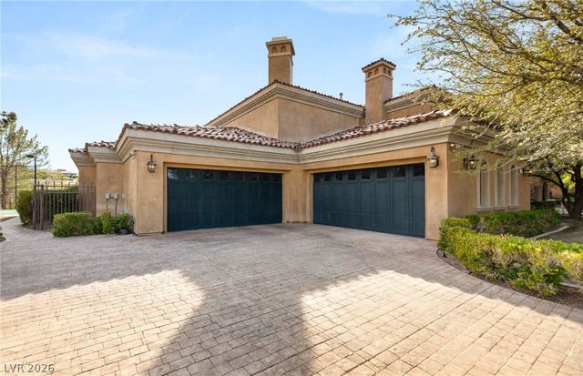 47 Club Vista Drive, Henderson, NV 89052