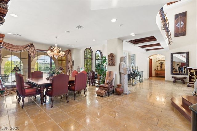 47 Club Vista Drive, Henderson, NV 89052