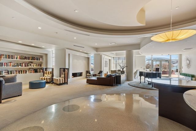 40 Nouvelle Way N441, Natick, MA 01760