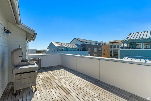 11207 S KESTREL RISE RD, South Jordan, UT 84009