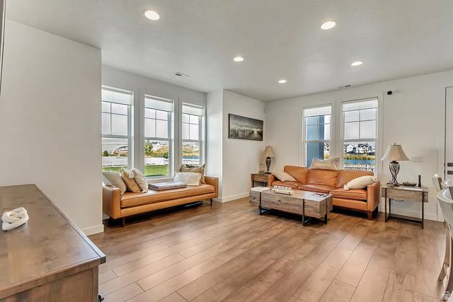 11207 S KESTREL RISE RD, South Jordan, UT 84009