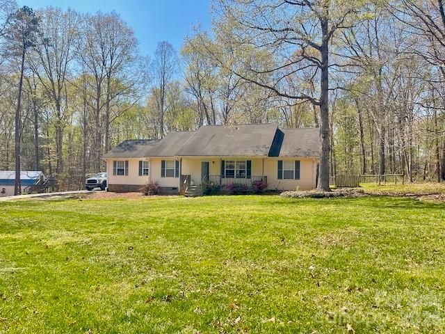 122 John Adam Lane, Statesville, NC 28625