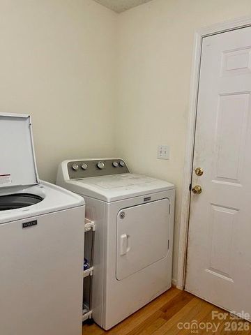 122 John Adam Lane, Statesville, NC 28625