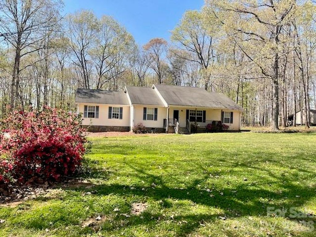 122 John Adam Lane, Statesville, NC 28625