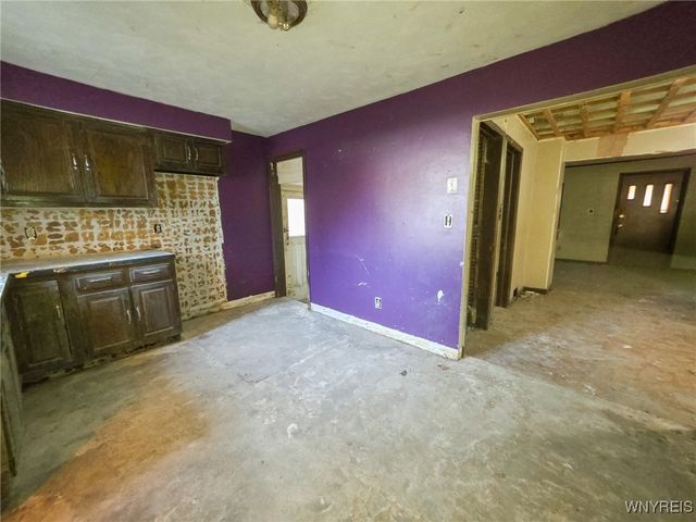 1710 Niagara Street, Niagara Falls, NY 14303