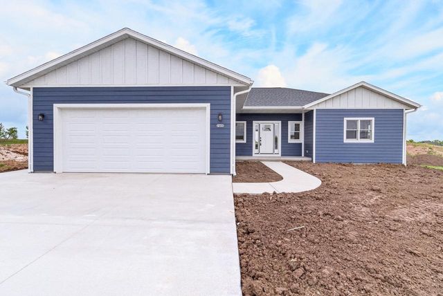 2906 Stonebrook DRIVE, Sheboygan, WI 53081