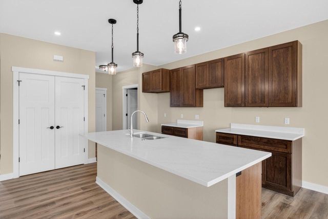 2906 Stonebrook DRIVE, Sheboygan, WI 53081