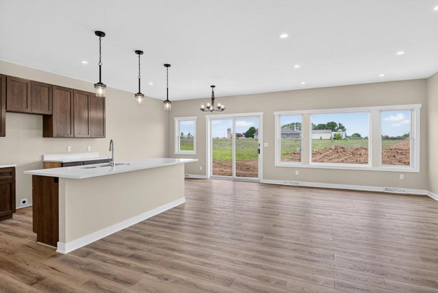 2906 Stonebrook DRIVE, Sheboygan, WI 53081