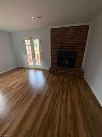 327 Mar Don Hills Court, Winston-salem, NC 27104