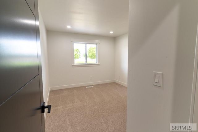 2274 Virlow, Idaho Falls, ID 83401