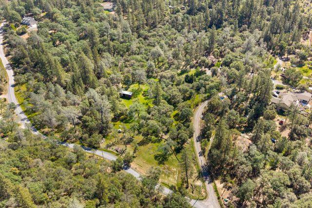 14800 McElroy Rd, Auburn, CA 95602