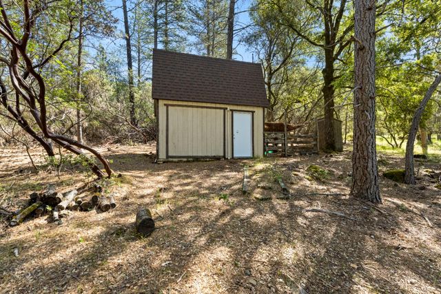 14800 McElroy Rd, Auburn, CA 95602