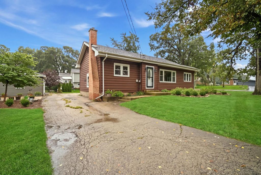 548 W Saint Charles Road, Lombard, IL 60148 — exterior