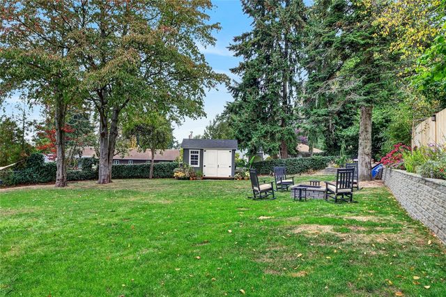2510 S 250th Place, Kent, WA 98032