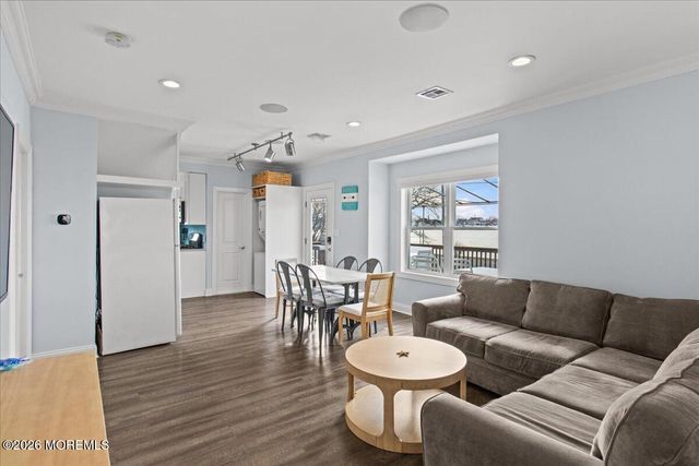 106 Makin Avenue, Point Pleasant Beach, NJ 08742