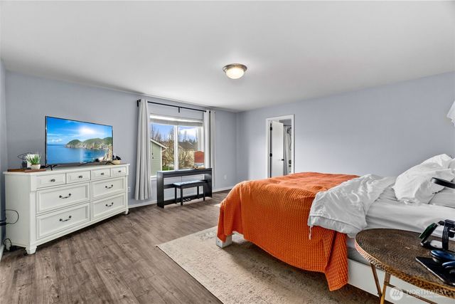 10003 Tahoma Court, Yelm, WA 98597