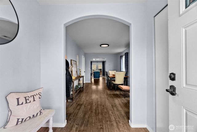 10003 Tahoma Court, Yelm, WA 98597