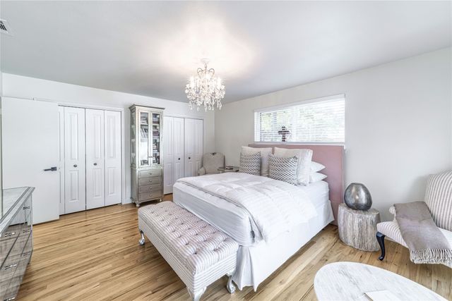 5837 Clendenin Avenue, Dallas, TX 75228