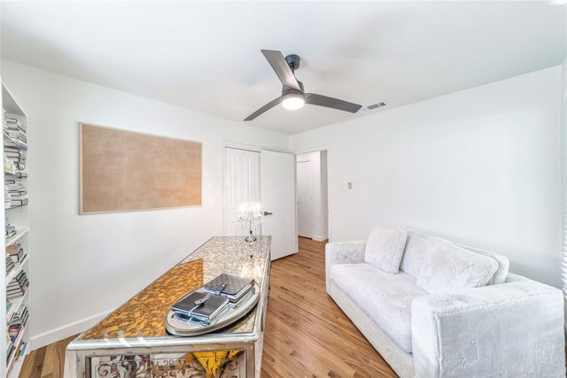 5837 Clendenin Avenue, Dallas, TX 75228