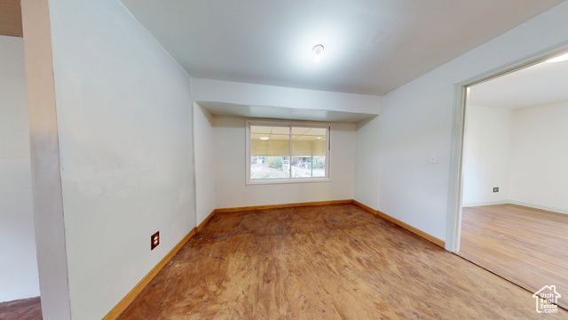 496 E MAIN ST, Wellington, UT 84542