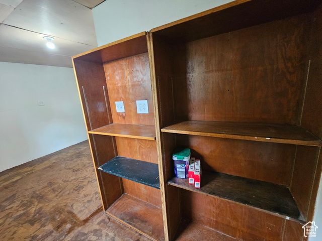 496 E MAIN ST, Wellington, UT 84542