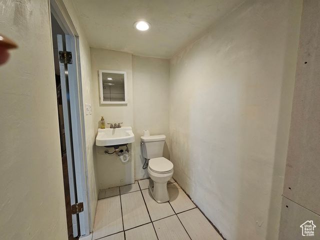 496 E MAIN ST, Wellington, UT 84542