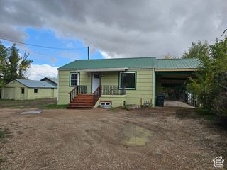 496 E MAIN ST, Wellington, UT 84542