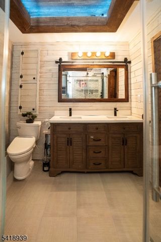 54 Campbell Rd, Hillsborough Twp., NJ 08844