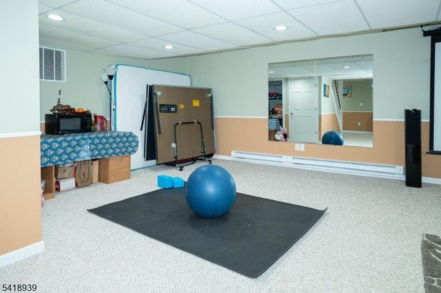 54 Campbell Rd, Hillsborough Twp., NJ 08844