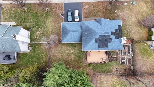 54 Campbell Rd, Hillsborough Twp., NJ 08844