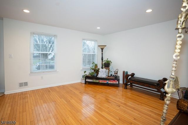 54 Campbell Rd, Hillsborough Twp., NJ 08844