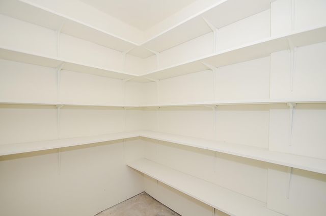 1722 Foxlake Drive, Houston, TX 77084