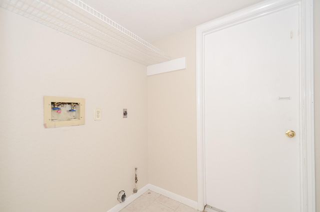 1722 Foxlake Drive, Houston, TX 77084