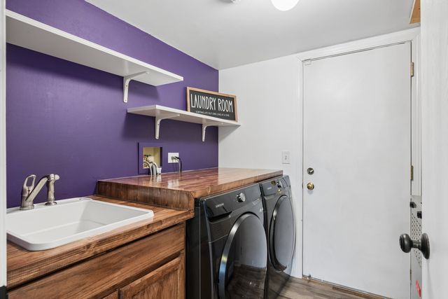 713 Bent Ridge Lane, Elgin, IL 60120