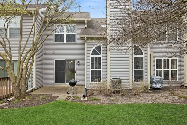 713 Bent Ridge Lane, Elgin, IL 60120