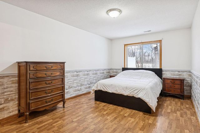 1012 18th Avenue SE, Forest Lake, MN 55025