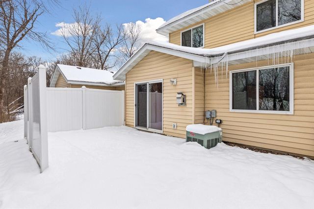 1012 18th Avenue SE, Forest Lake, MN 55025