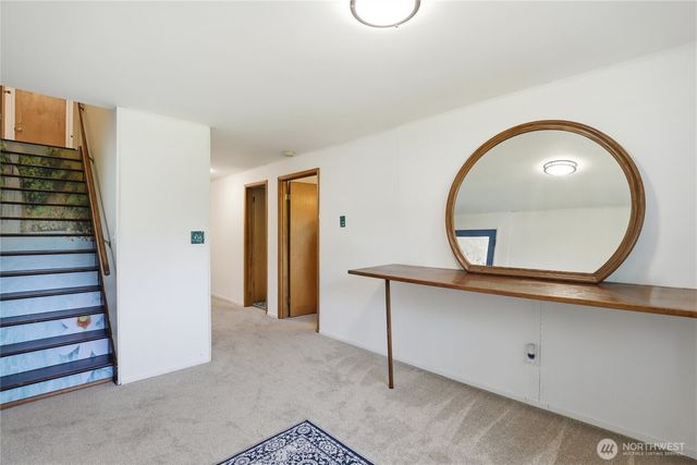 3961 NW Country Lane, Bremerton, WA 98312